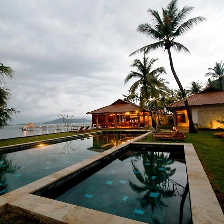 Cocotinos Sekotong Lombok Hotell Sekotong Barat Exteriör bild